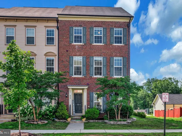 829 Basswood Dr, Stafford, VA 22554