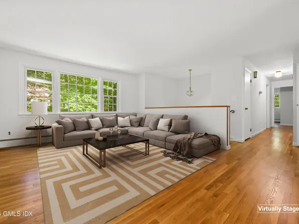 25 Mill Spring Ln, Stamford, CT 06903