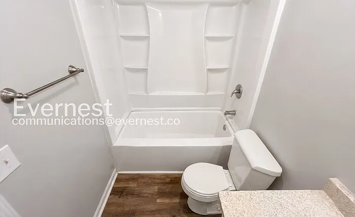 1921 Dabbs Ave — Photo 10