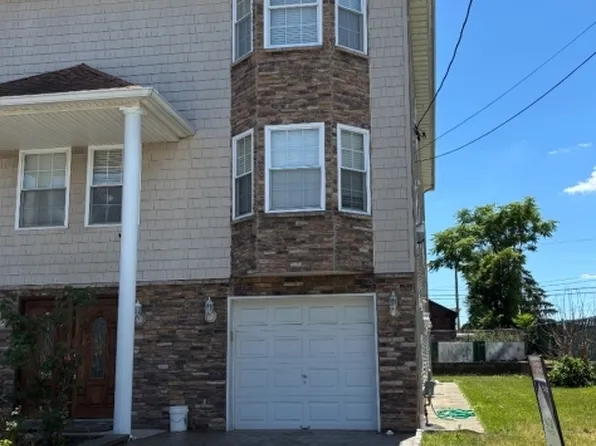 38 Henry St #A, Lodi, NJ 07644