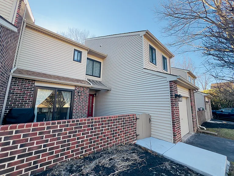 8 Knox Ct — Photo 13