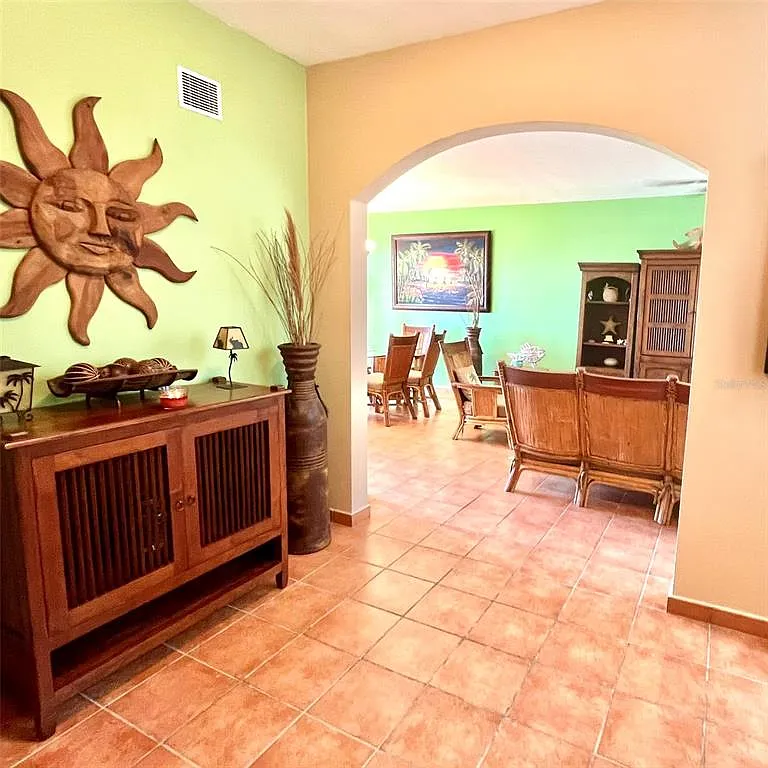 2 bed, 2.0 bath, 1772 sqft, $2,950 — Photo 3
