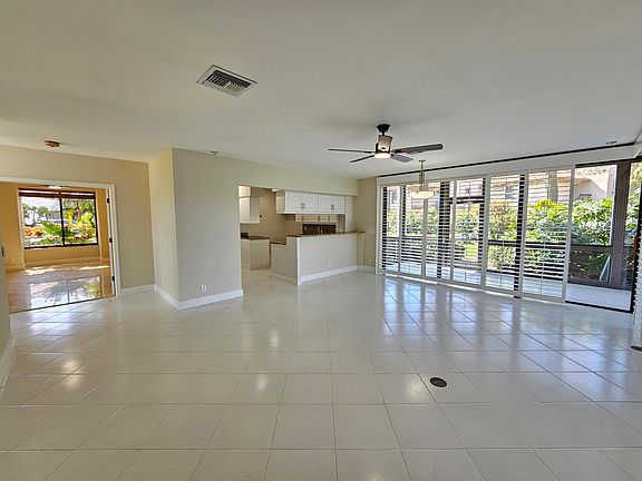 4th image of 19235 Sabal Lake Drive
