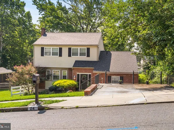 24 Winding Way, Upper Chichester, PA 19061