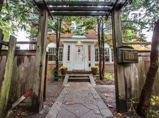 719 Central St, Evanston, IL 60201