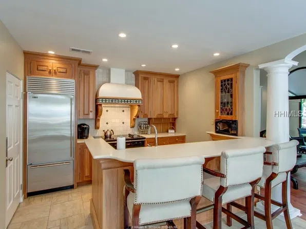 16 Spindle Ln, Hilton Head Island, SC 29926