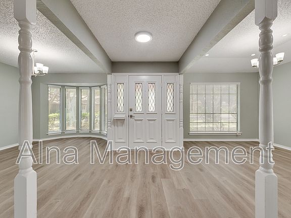 5th image of 4317 Plantation Dr