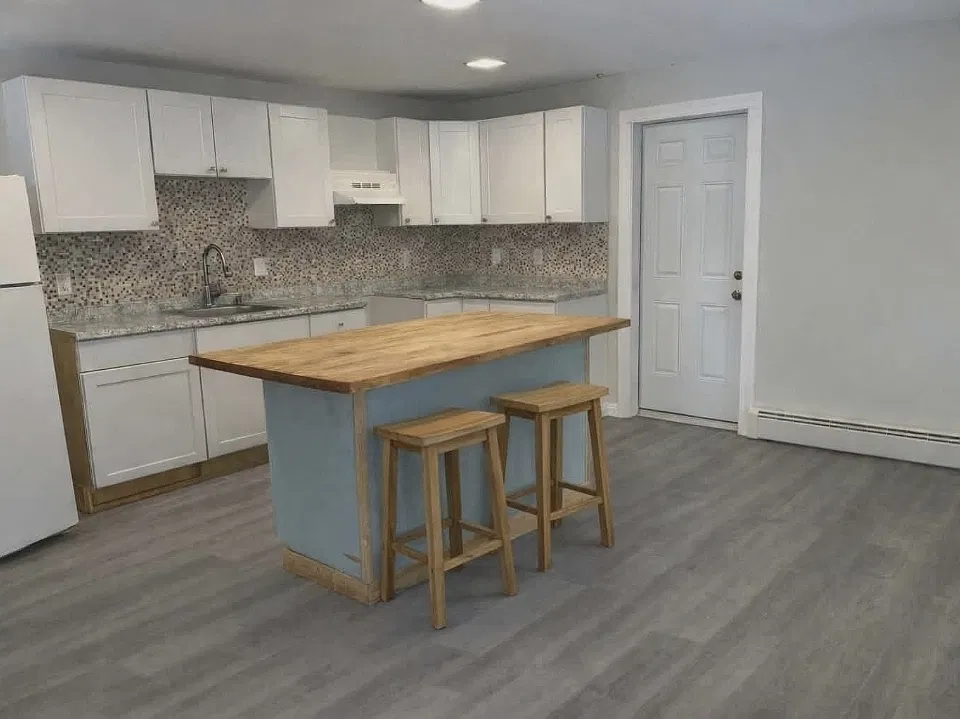 40 Gordon Hill Rd #2B