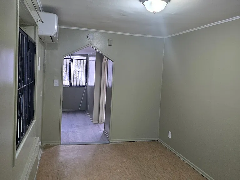 124-20 155th St #1 — Photo 3