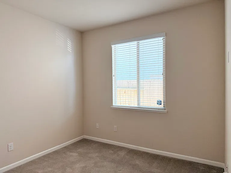 3537 Trentino St — Photo 9