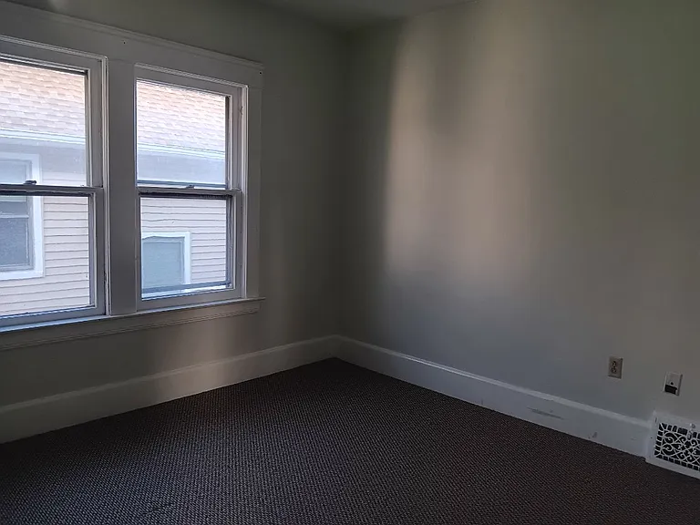 1290 W 105th St #2 — Photo 17