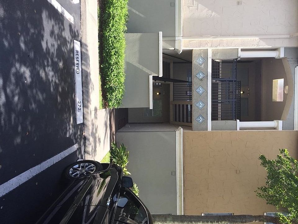 1st image of 10010 NW 44th Ter APT 103