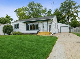 5920 Urbandale Ave, Des Moines, IA 50322