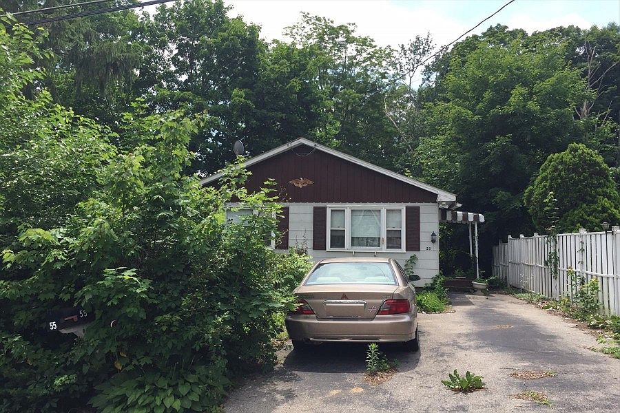 1st image of 55 Morrissey Dr