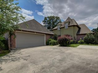 207 Vinemont Dr, Lafayette, LA 70501