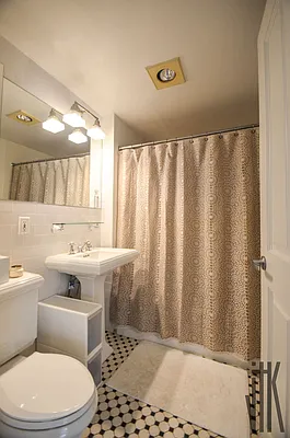 Rented by Compass | media 14