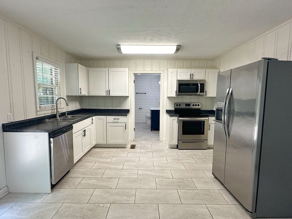 1st image of 1703 Ryan Ave