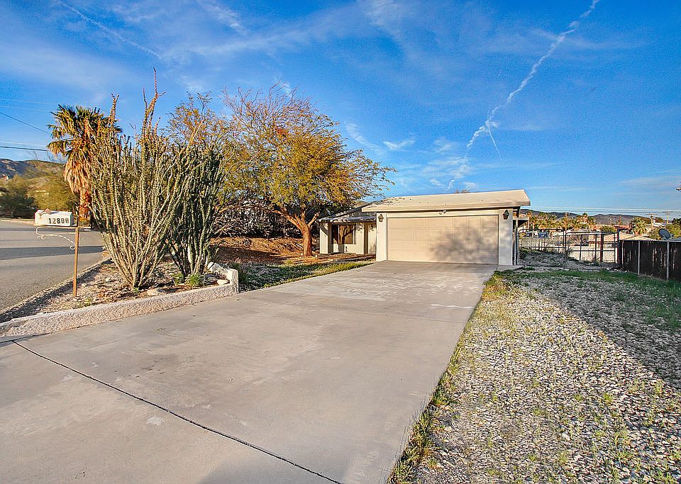 1st image of 12800 Avenida Serena