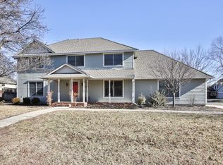 1240 N Rutland Cir, Wichita, KS 67206