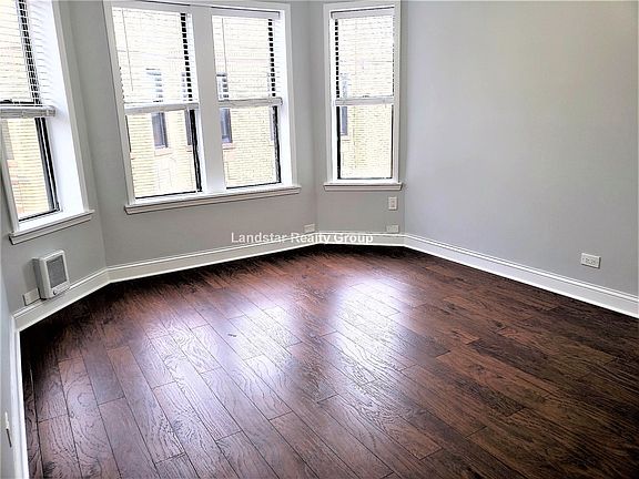 3rd image of 3641 W Dickens Ave APT 1A