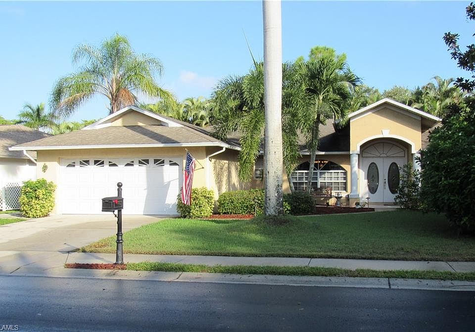 1st image of 7776 Woodland Bend Cir