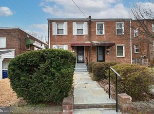 54 Underwood Pl NW, Washington, DC 20012