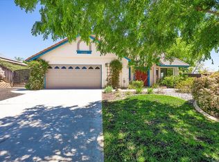 11488 Ridgemont Dr, Moreno Valley, CA 92557