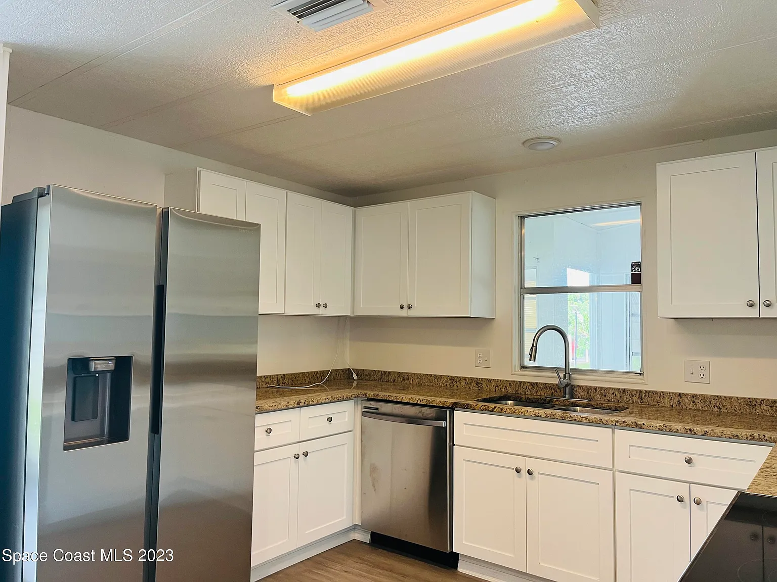 2 bed, 2.0 bath, 1012 sqft, $1,500 — Photo 3