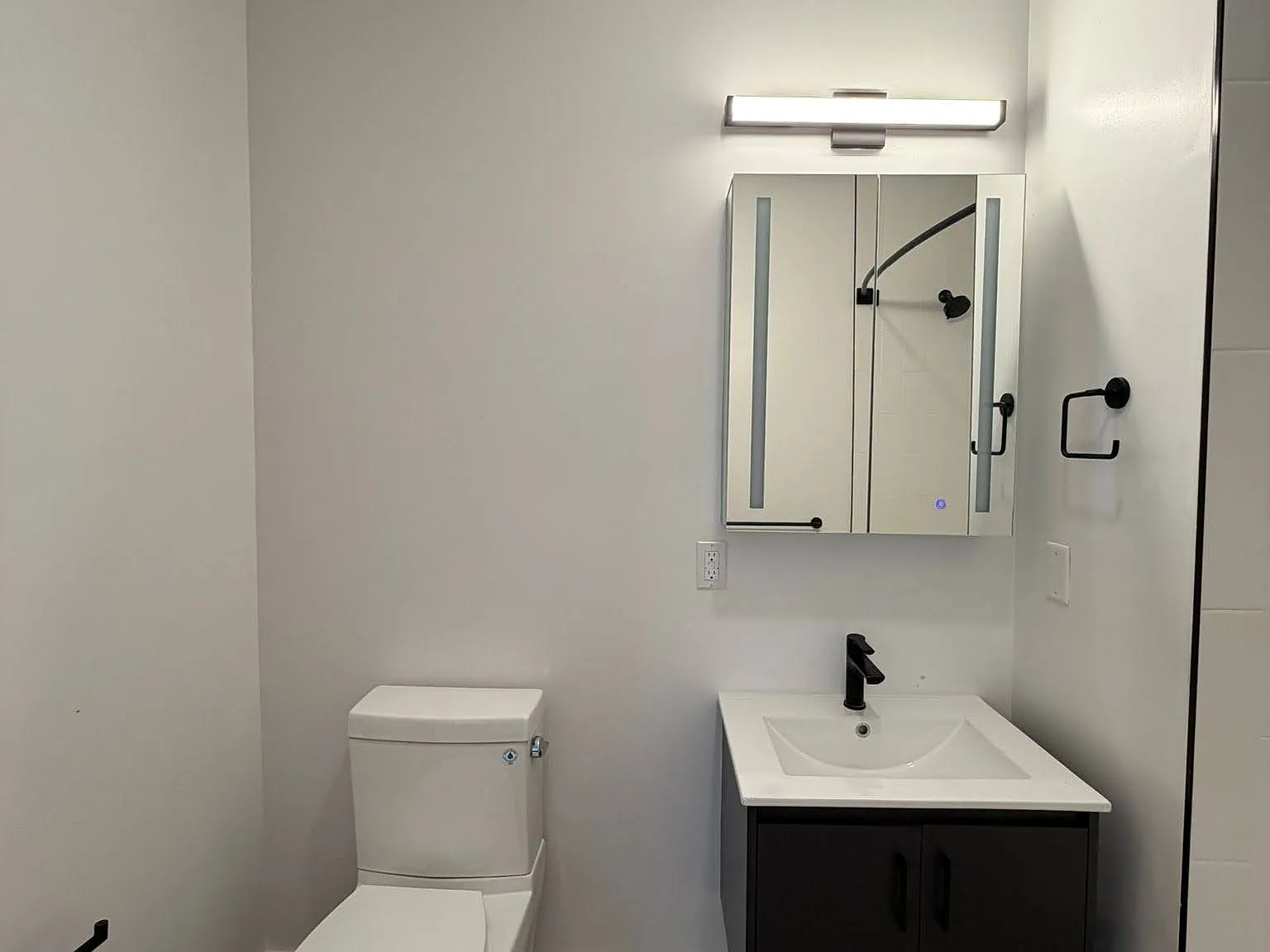 2 bed, $3,400 — Photo 4