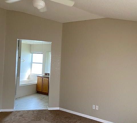2nd image of 3026 Bay Laurel Cir S