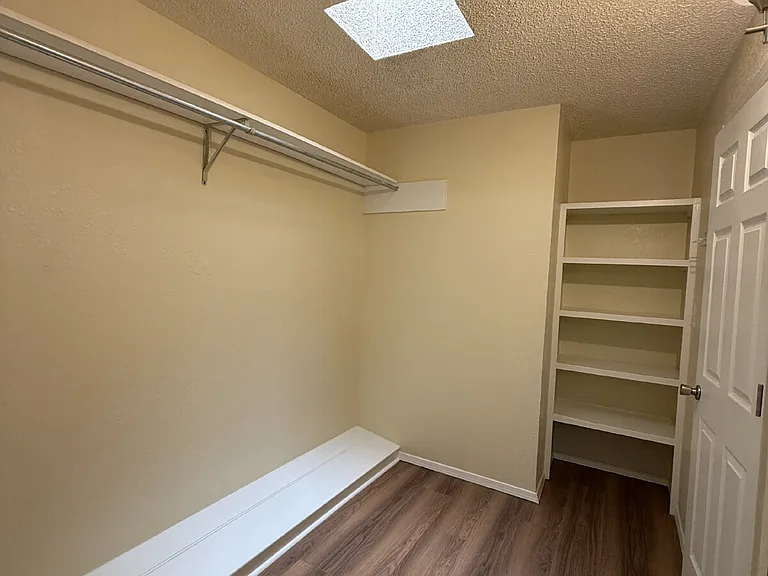 12000 Ivory Gate Way — Photo 29
