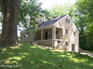 4821 Manslick Rd, Louisville, KY 40215