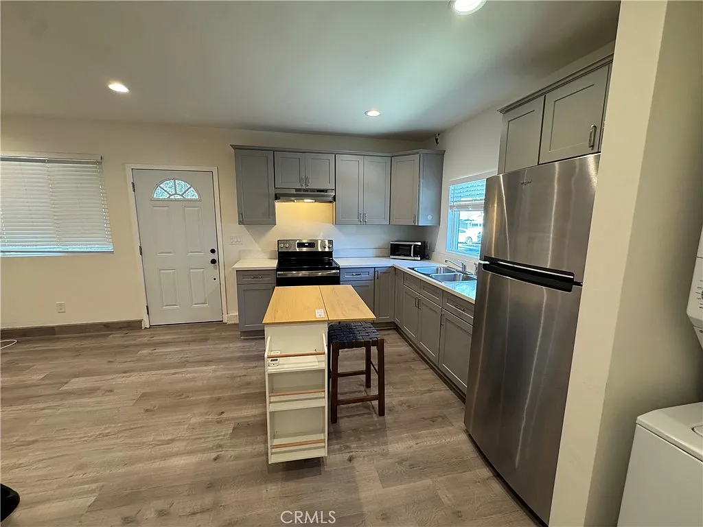 1 bed, 600 sqft, $2,500 — Photo 4