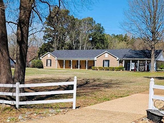 3rd image of 5656 Coleman Rd