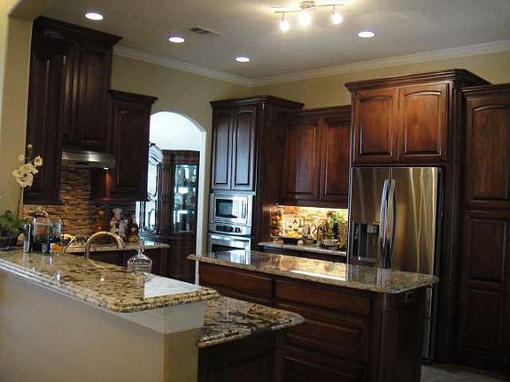 5th image of 8200 Lake Placid Dr