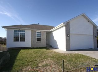 1141 Garden Valley Rd, Lincoln, NE 68521