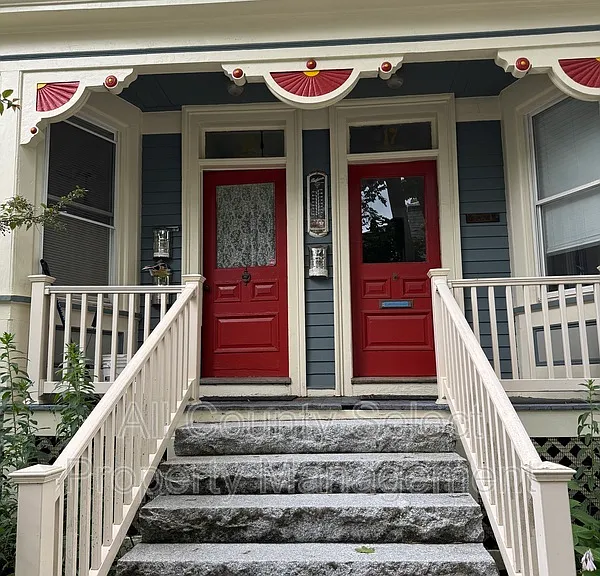 15 Forrester St #1 — Photo 1