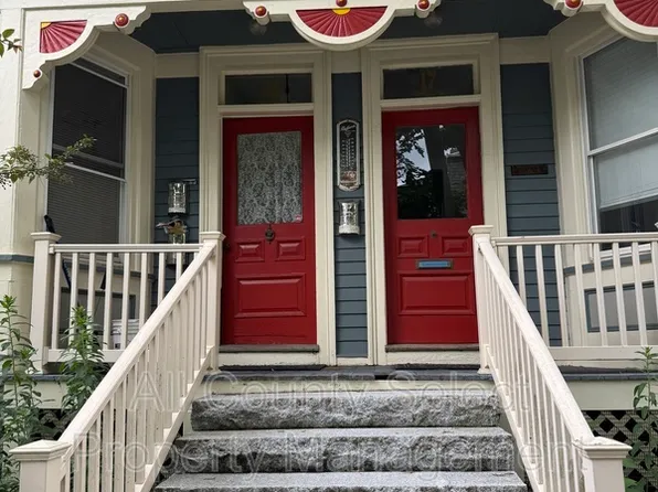 15 Forrester St APT 1, Salem, MA 01970