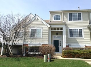 2285 Daybreak Dr, Aurora, IL 60503