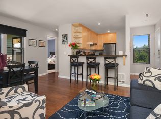 2606 E Thomas St APT 3, Seattle, WA 98112