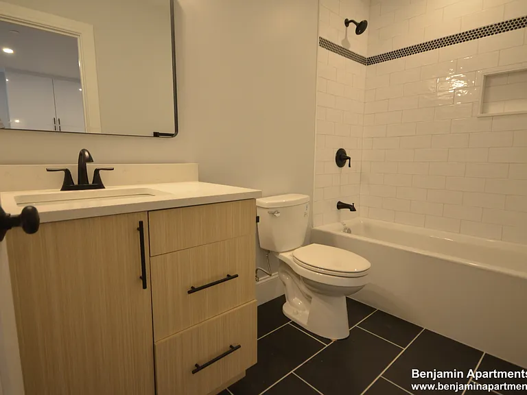 425 Market St #403 — Photo 8