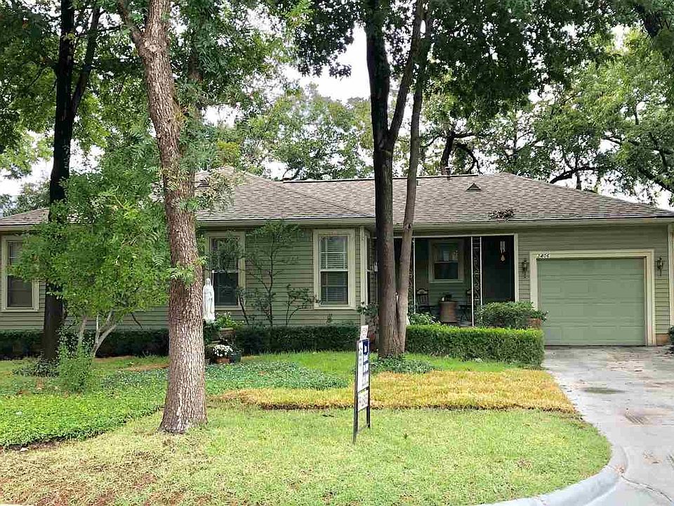1st image of 3406 Sherwood Ln