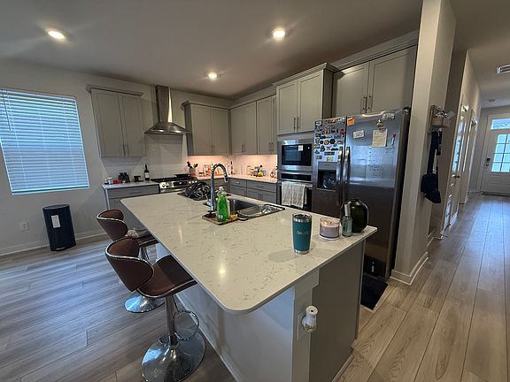 5th image of 845 Nightingale Ave