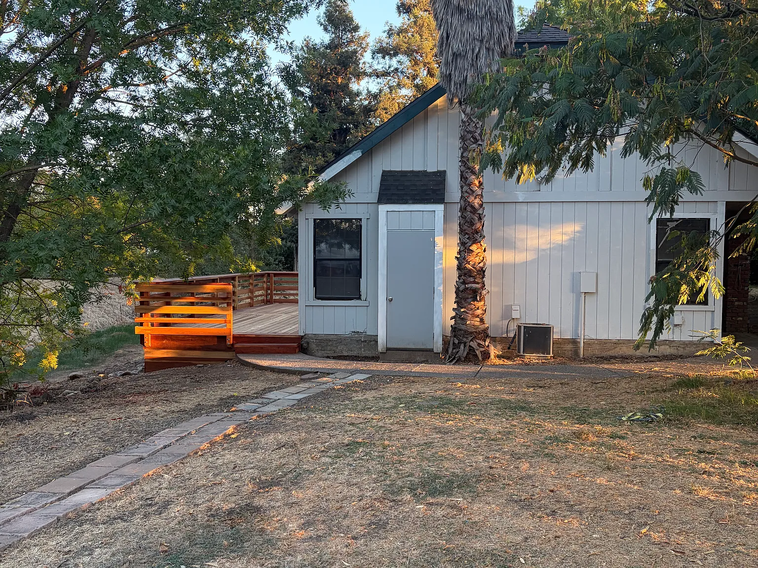2 bed, 875 sqft, $2,250 — Photo 1