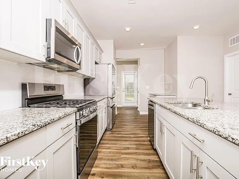 444 Haywood Glen Dr — Photo 9