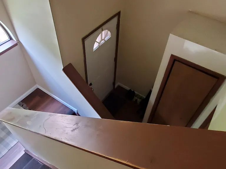 616 Mountain View Way — Photo 16
