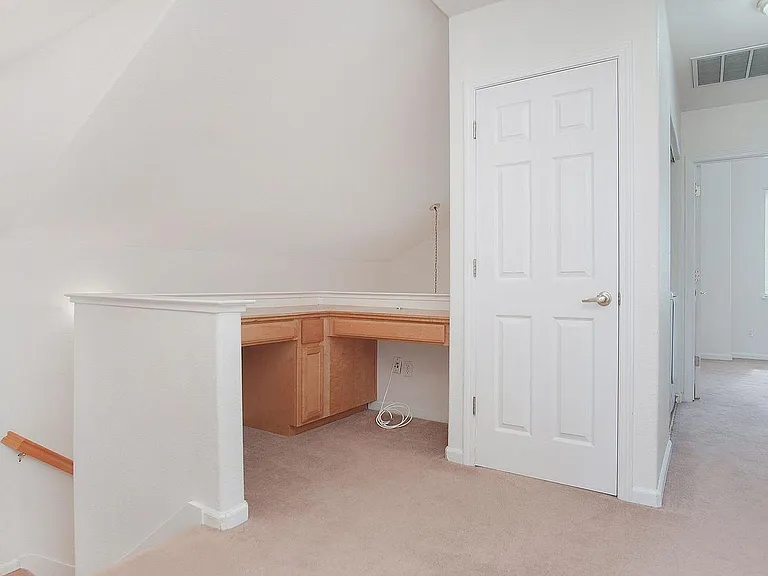 595 Birchwood Rd — Photo 32