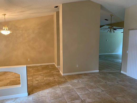 4th image of 65 Brookside Ln