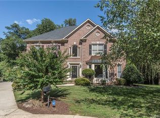 8509 Corolla Ln, Charlotte, NC 28277