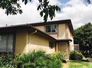 2066 Calle La Sombra, Simi Valley, CA 93063